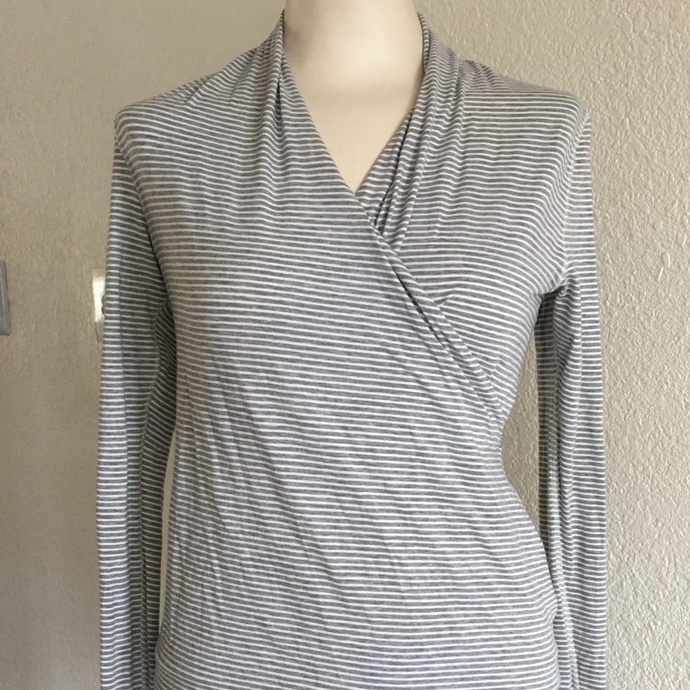 Lulu lemon wrap shirt
